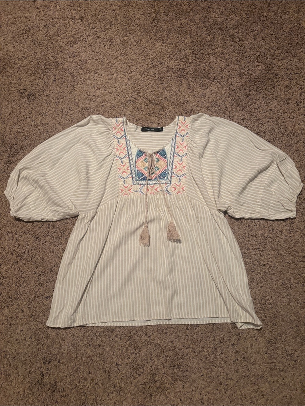 Doe & Rae Boho Tassel Top L